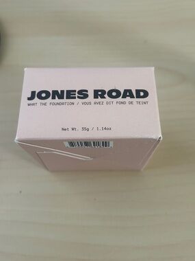 Jones Road Foundation Box in Soft Pink